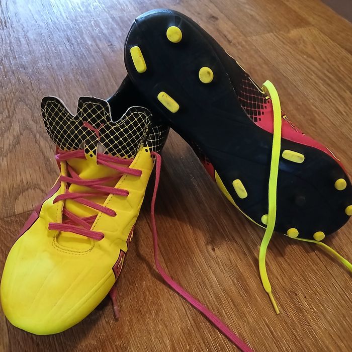 Футболни обувки Пума