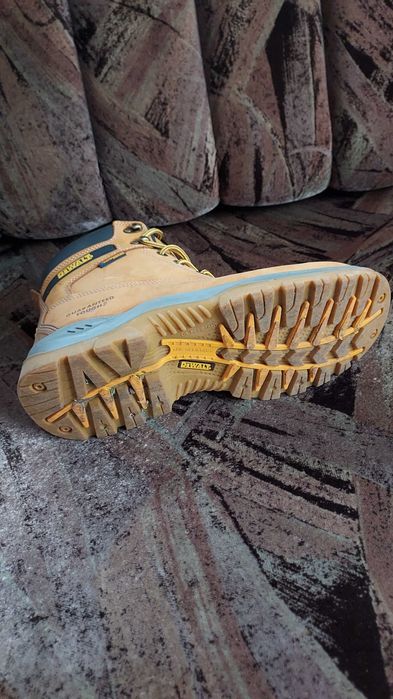 Ghete piele Dewalt mărimea 44