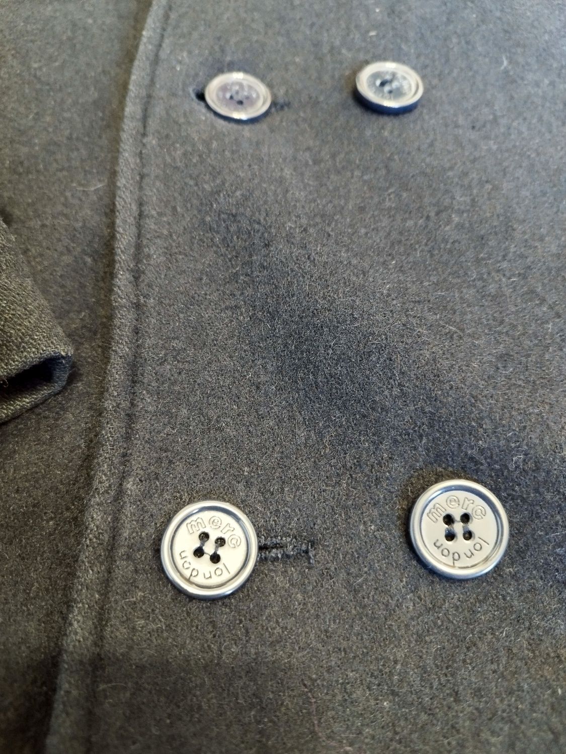 Merc  London луксозно мъжко вълнено палто размер M в отлично състояние