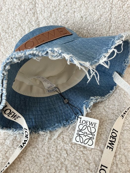 Дамски шапки New Season