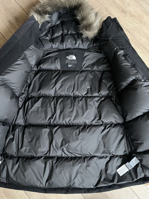 The North Face : Arctic Parka - НОВО яке с дефект размер Л / Оригинал