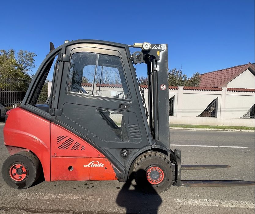 Motostivuitor Linde H25D Triplex