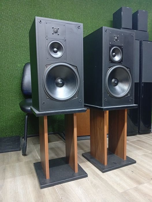 Тонколони HECO Interior 330S