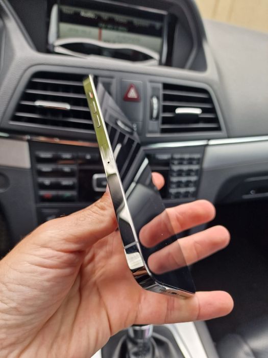 Vand IPHONE 13 PRO MAX 512GB impecabil full box , folie pe ecran