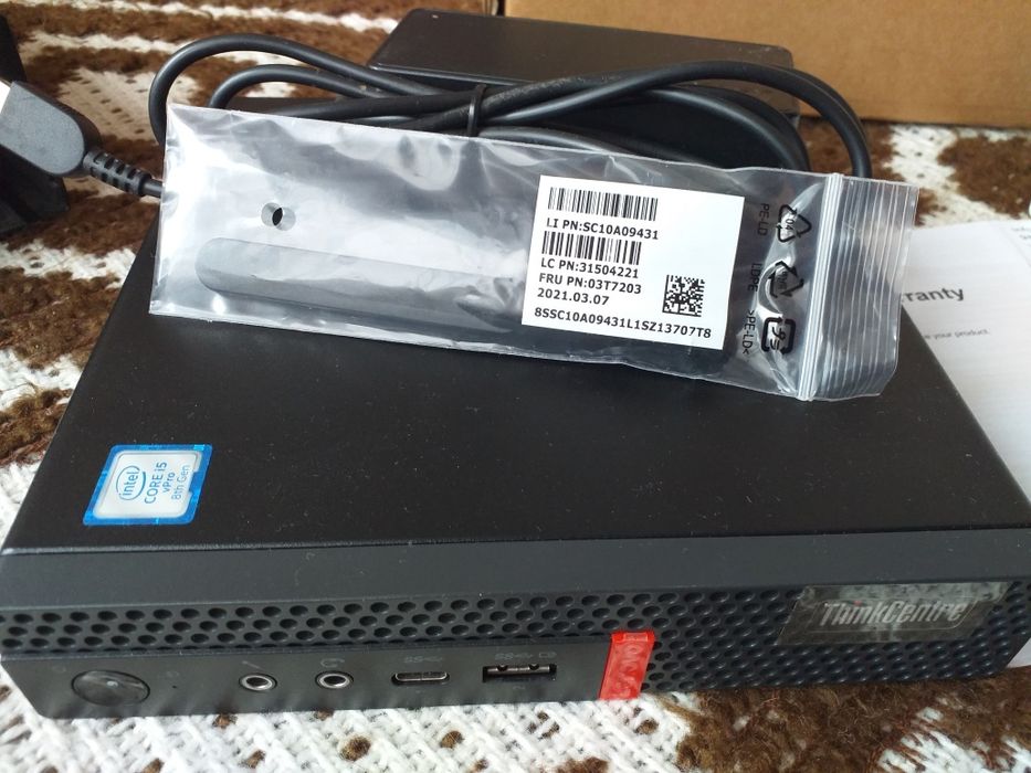 Lenovo ThinkCentre M920q, i5-8500T, 8GB RAM, 500GB HDD, Win 11 Pro