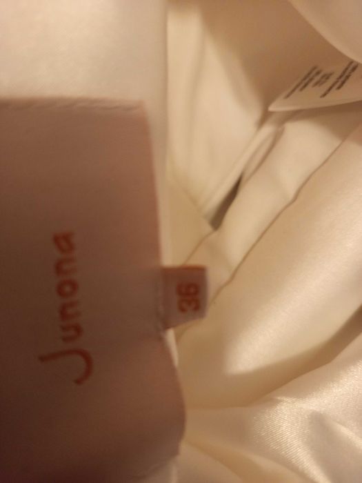 Официална бяла рокля