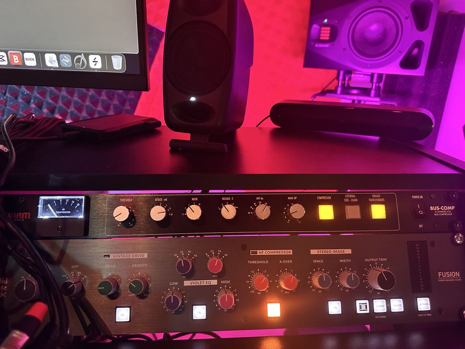 Warm Audio Bus Compressor