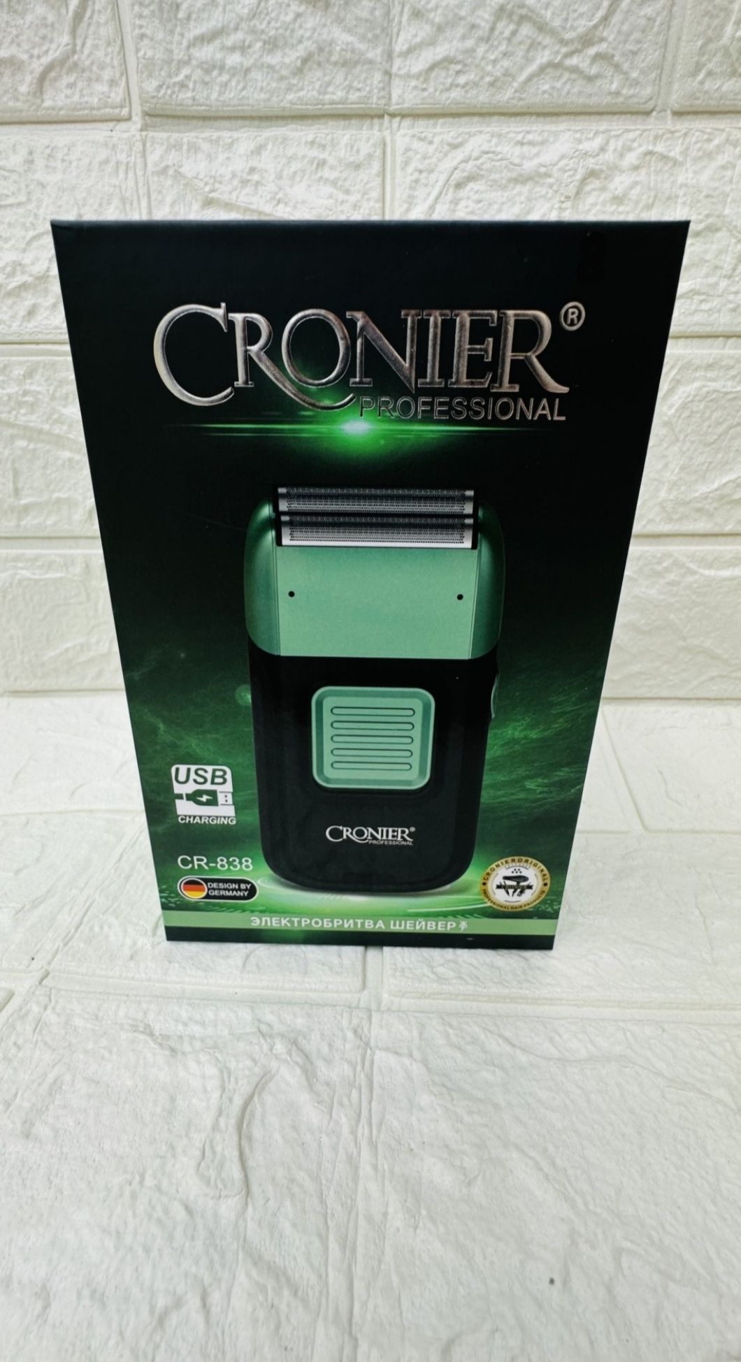 Электробритва Cronier CR-838 роторная от сети / аккумулятора