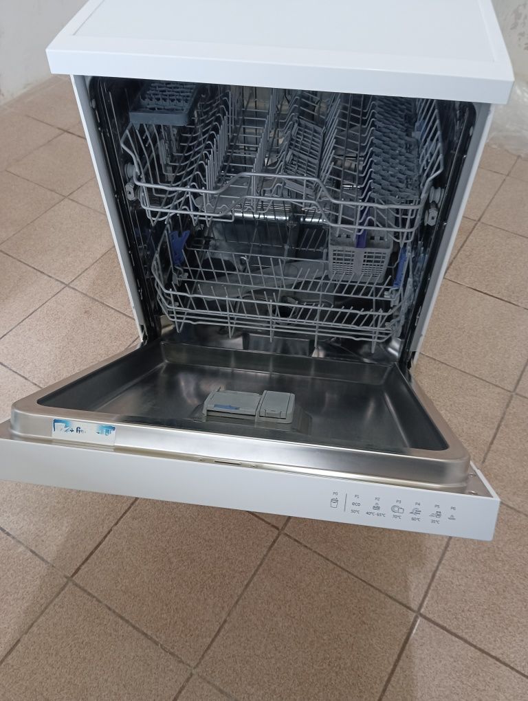 Продавам съдомиялна Beko