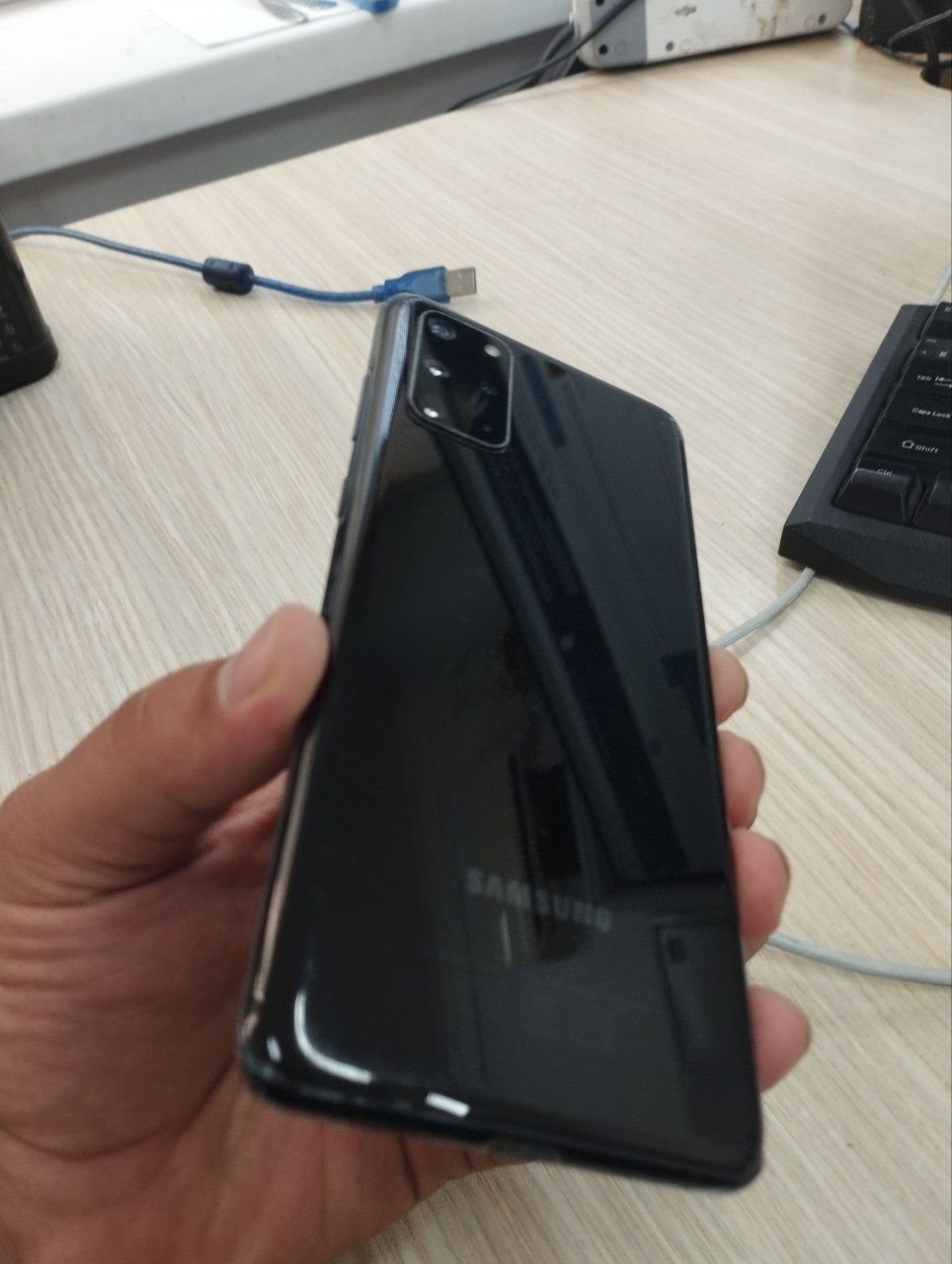 samsung s20 plus vietnam duos 8/128 гб