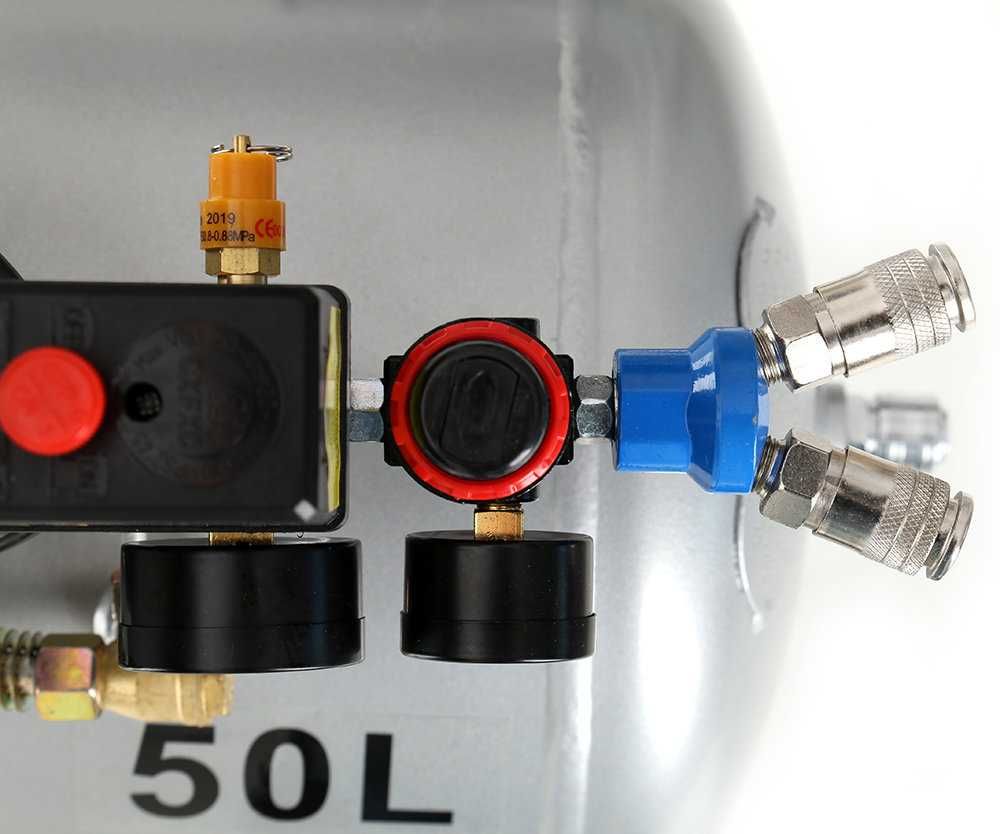 Compresor aer 50L 530L min+dezumidificator+kit scule (TA360+)