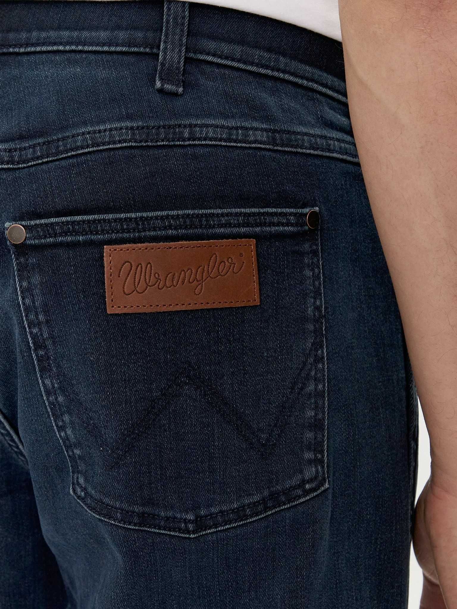 Дънки Wrangler Greensboro Тъмносин Straight Fit
