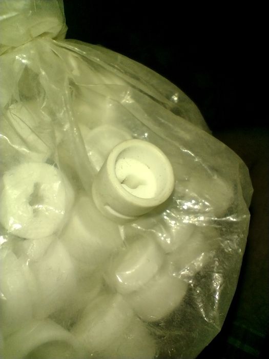 Vând diverse întrerupătoare noi de calitate produse in Romania!