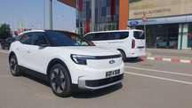 Ford Explorer Ford Noul Explorer 5 usi Premium Electric, autonomie extinsă 286 CP AT