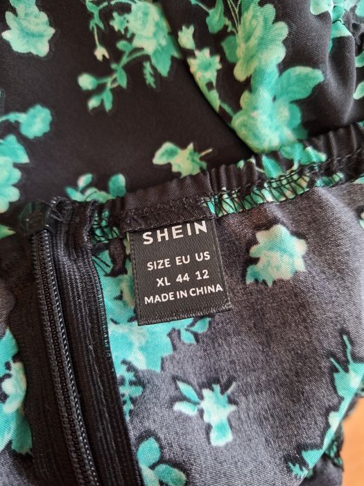 Лятна рокля флорална Shein 44 размер XL