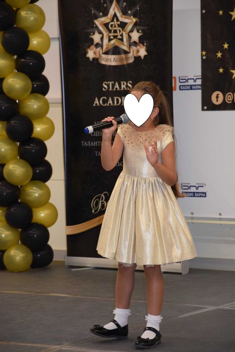 люксозна рокля от Childresalon 8 години(128)