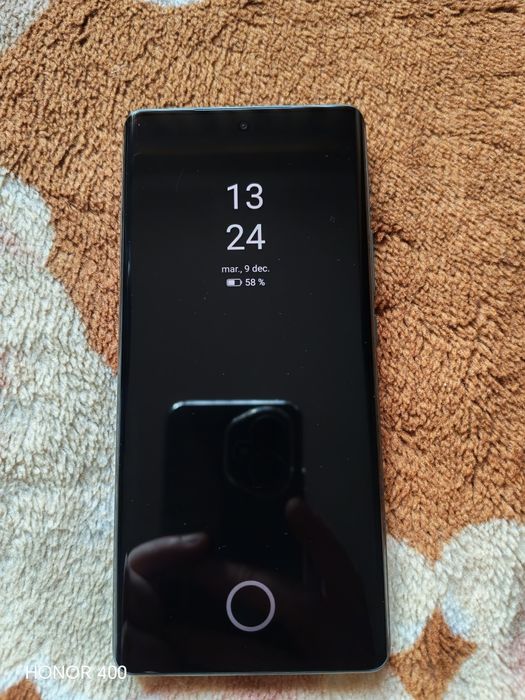 Realme GT 6T 8gb ram