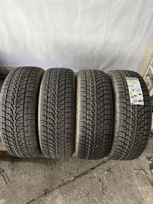 215/60/17 Bridgestone нови