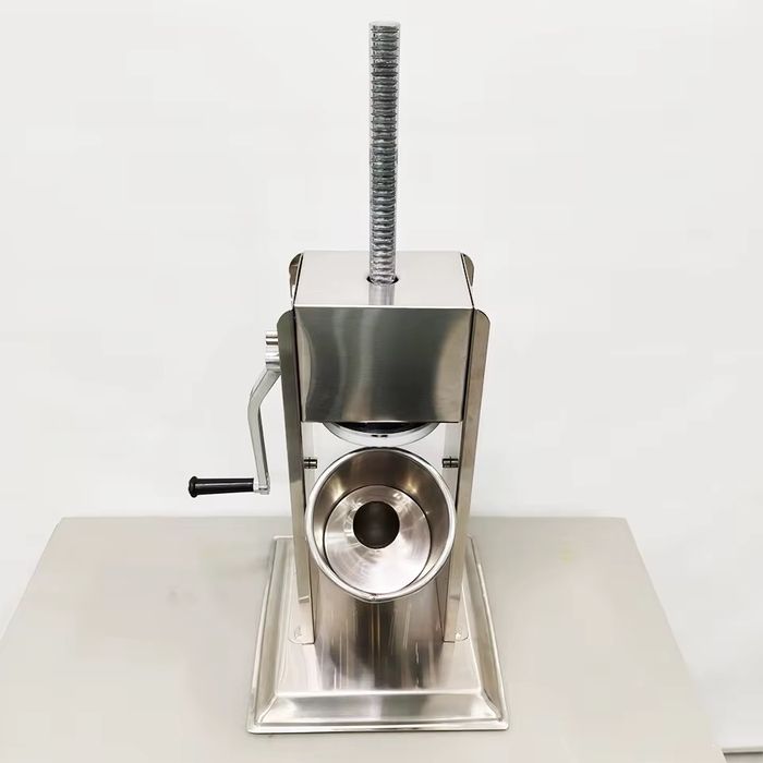 Шприц для колбаса и казы 3 л - 7 л