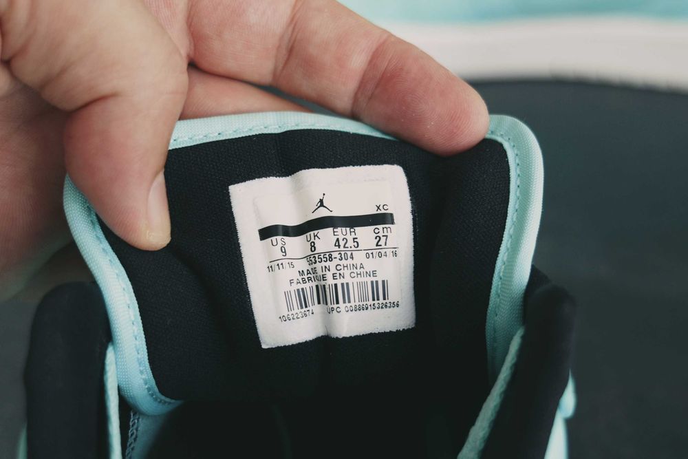 Air Jordan 1 Retro Low "Hyper Turquoise" - 42,5 номер Оригинални!