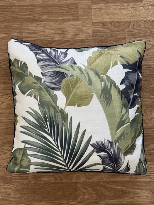 Декоративна възглавница и калъфка