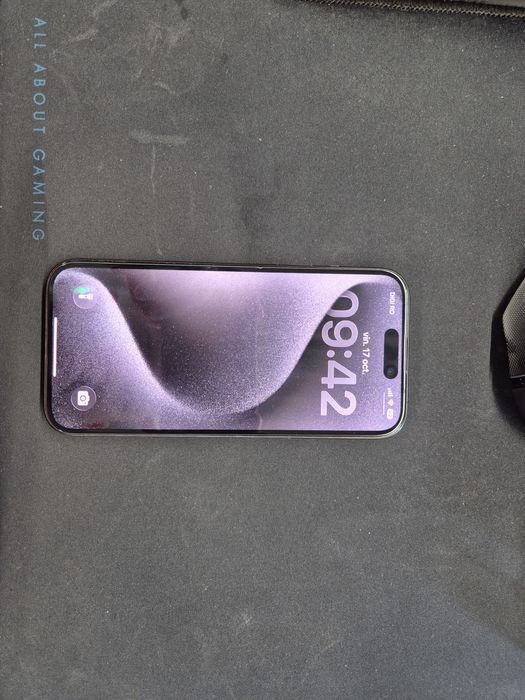 Iphone 15 pro black titanium