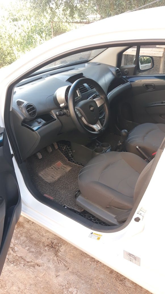 Chevrolet spark 2014