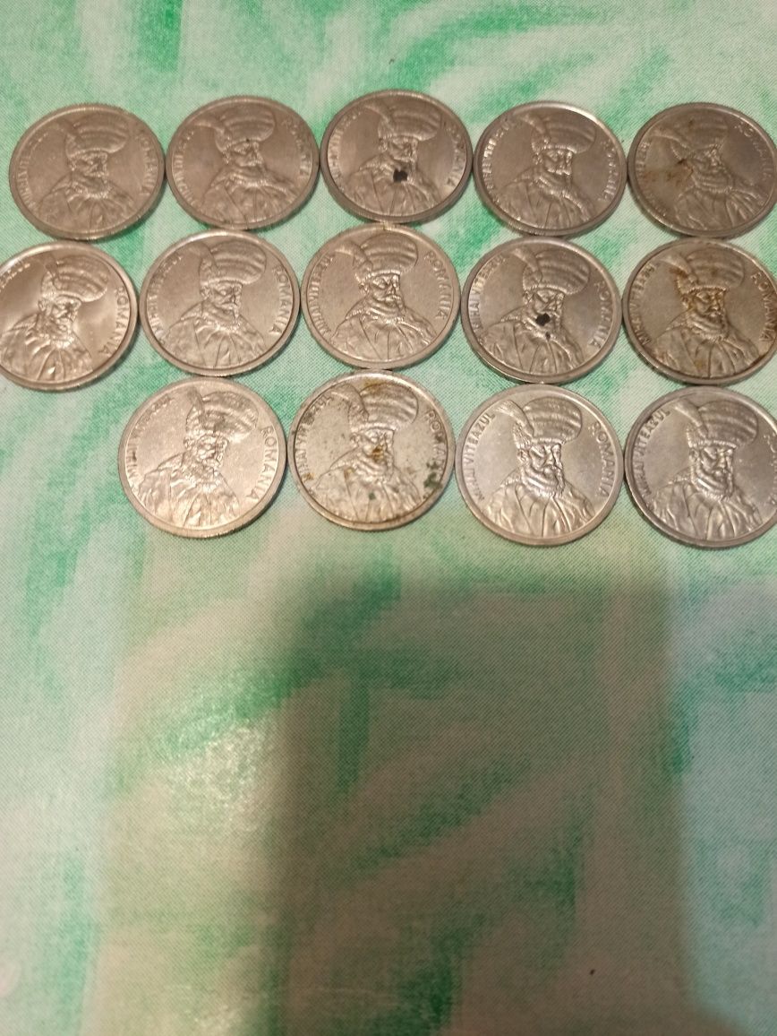 Se vinde monezi vechi