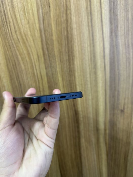 iPhone 13 midnight 128 gb 100% 31sikl