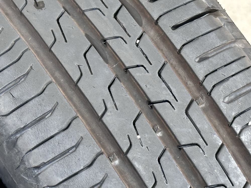 175/65/R14 Continental EcoContact6 2бр летни dot3519 4-5мм