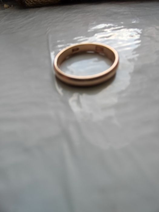 Продам обручальные кольца