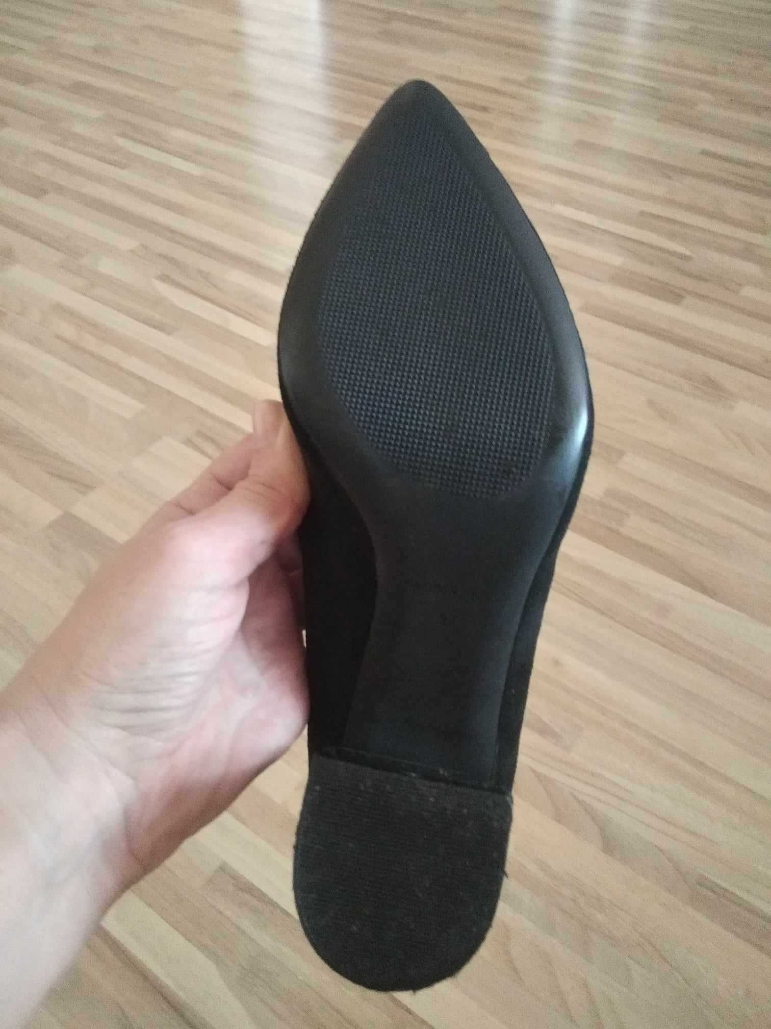 Нови дамски обувки