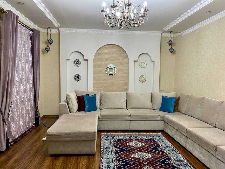 Продается участок-земли с домом. Первая линия Луначарский. Угловой.