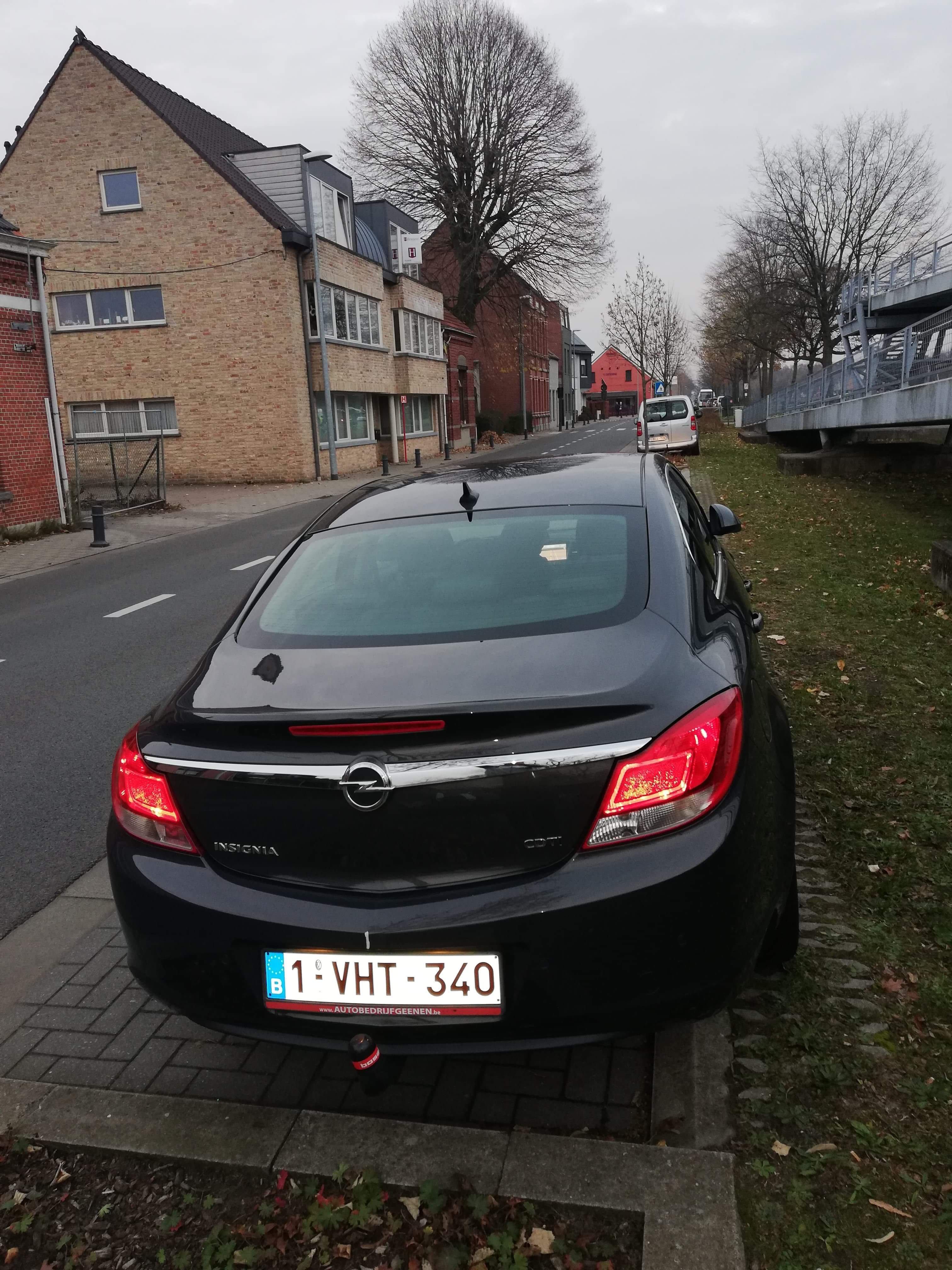 Vand opel insignia 2.0 cdti.