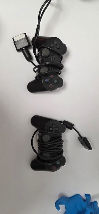 PS2 slim plus 2 controllere plus incarcator plus cablu av - ps2 - hdmi