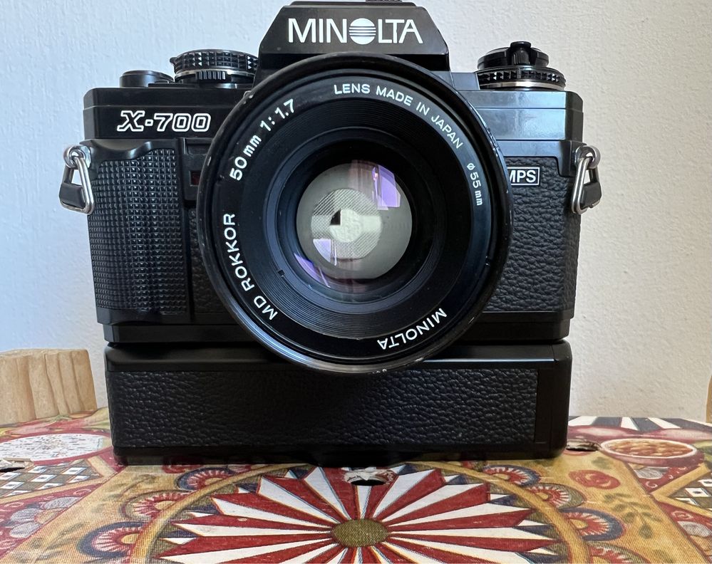 SLR film 35mm Minolta x-700 defect