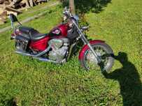 Vând Honda Shadow 600