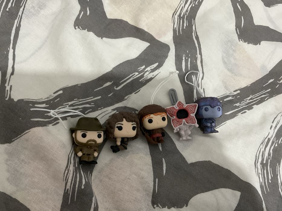 игрушки киндер осд и гарри поттер