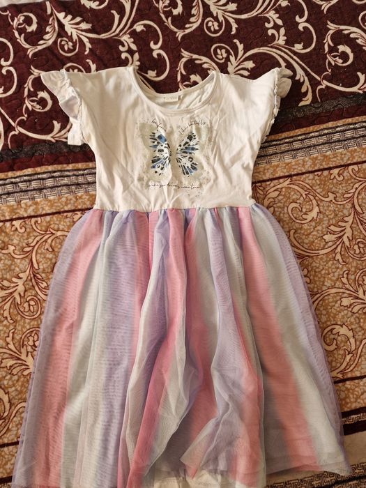 Одежда на девочку 122р