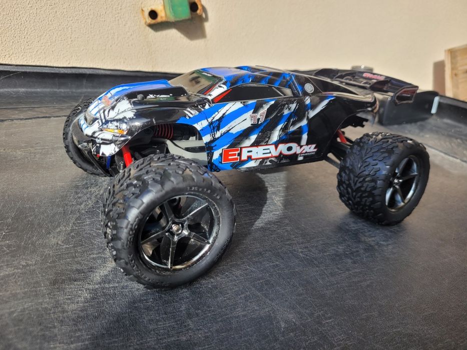 Traxxas erevo VXL 1/16 4x4