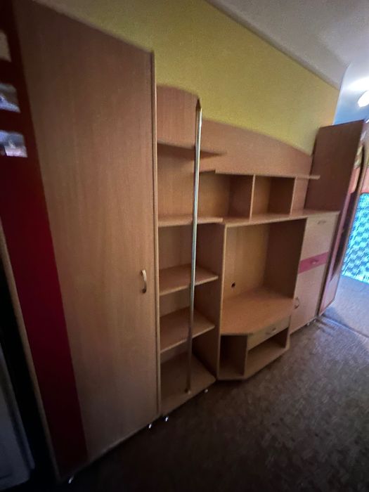 Set mobilă complet living/dormitor + canapea extens + fotoliu + comoda