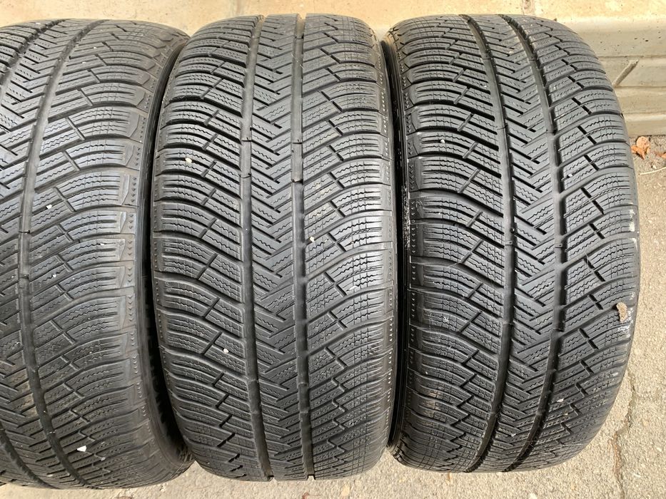 Зимни гуми 255/45R19 Michelin 255-45-19 Мишелин DOT 2621 Mercedes S V