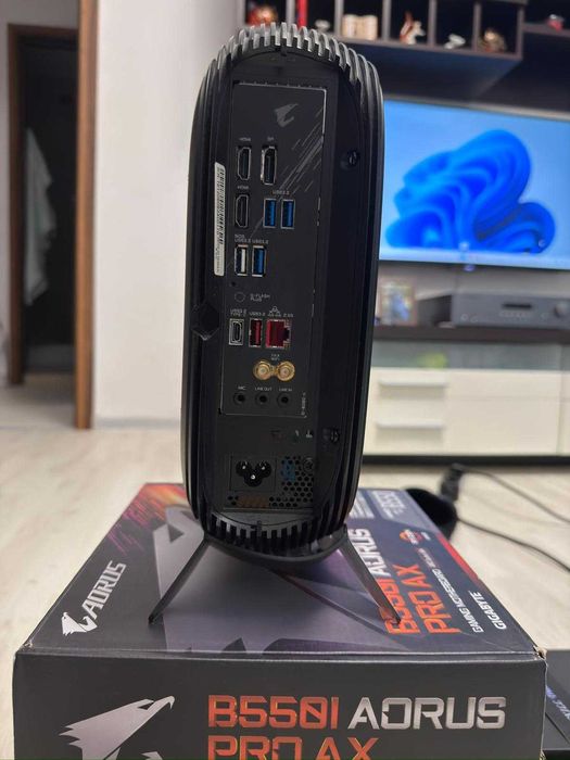 Pc itx Ryzen 5700G, 16 Gb ram 4000mhz cl 17 m2 Samsung 980 pro 250 Gb