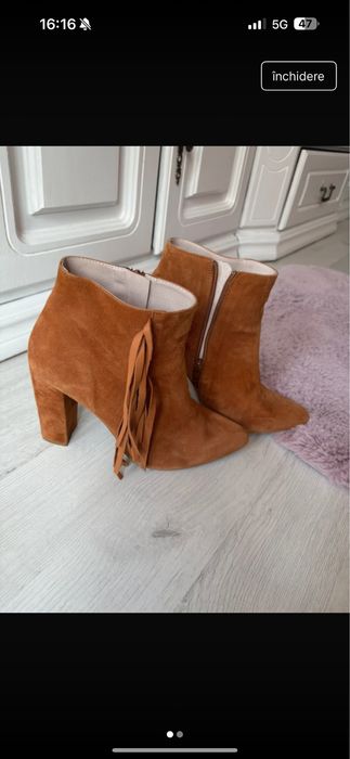 Ghete cu franjuri marimea 38-39 super elegante frumoase cu toc