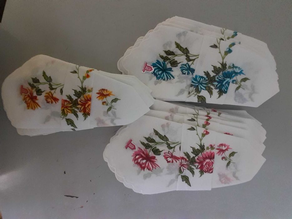 Носни кърпички нови