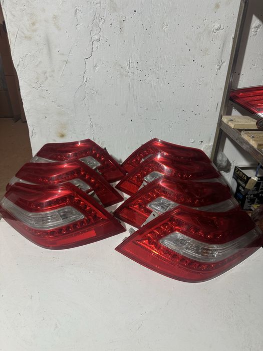 Задние фонари на Nissan Tiana