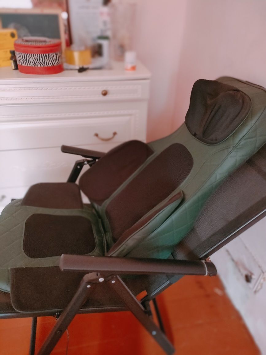 Продам массажное кресло bionic