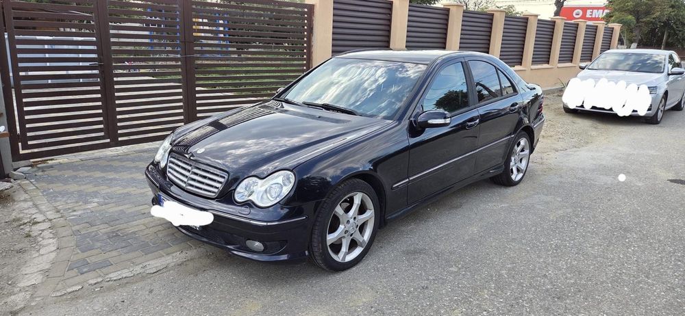 Mercedes c220 an fabricație 2006