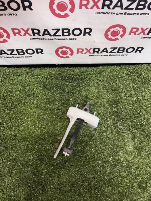 Ограничитель двери Lexus NX толкатель двери Лексус НХ