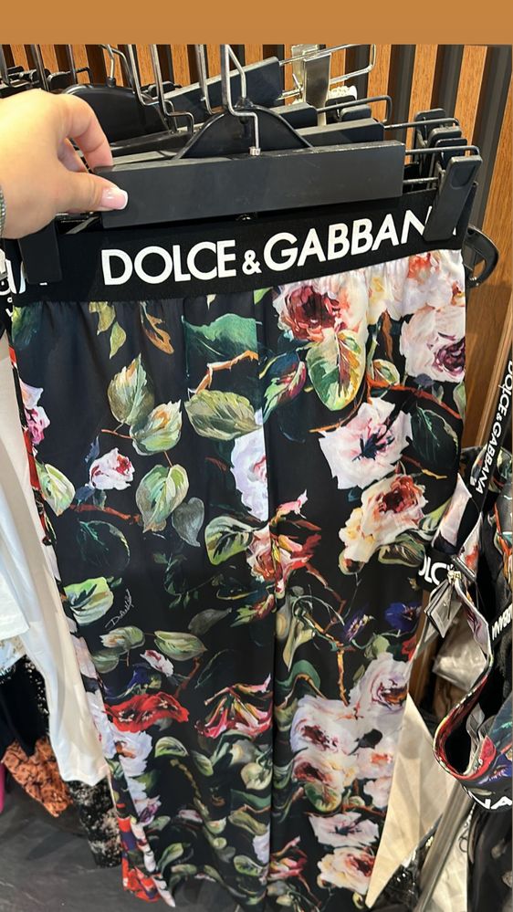 Compleu Dolce Gabbana